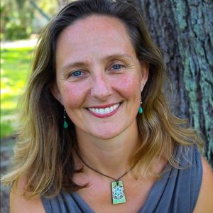 Meet your Posher, Aliki